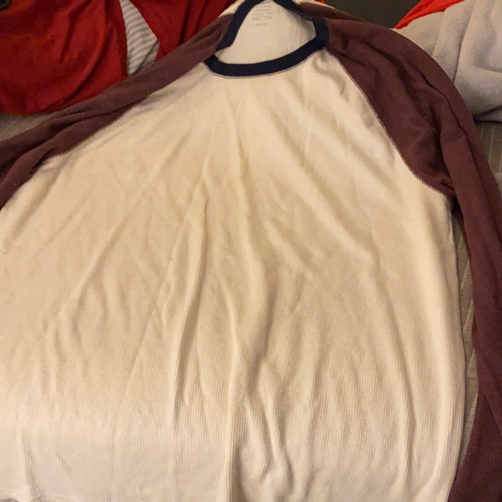 Men’s long sleeved shirt